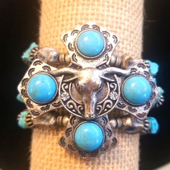 Jewelry - TURQUOISE NAVAJO Longhorn Bull Silver Bracelet